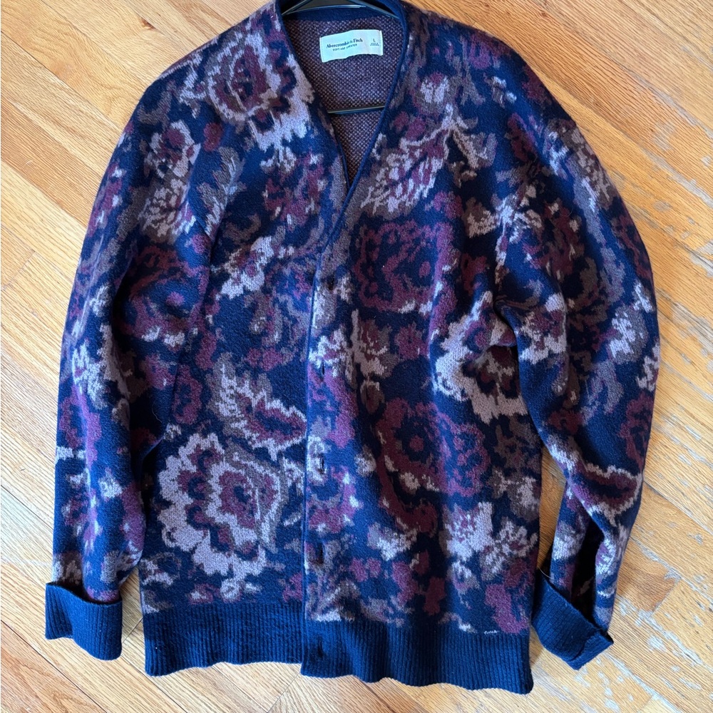 Abercrombie & Fitch Blue and Brown Cardigan Sweater